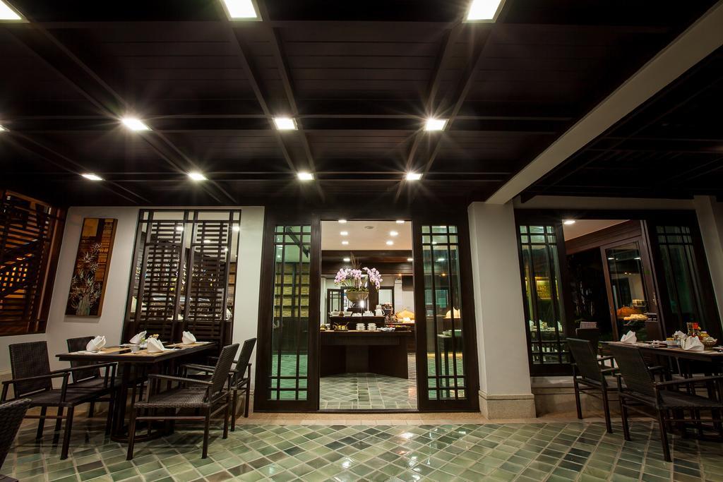 Huernnana Boutique Hotel Phrae Bagian luar foto