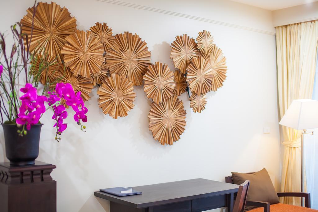 Huernnana Boutique Hotel Phrae Bagian luar foto