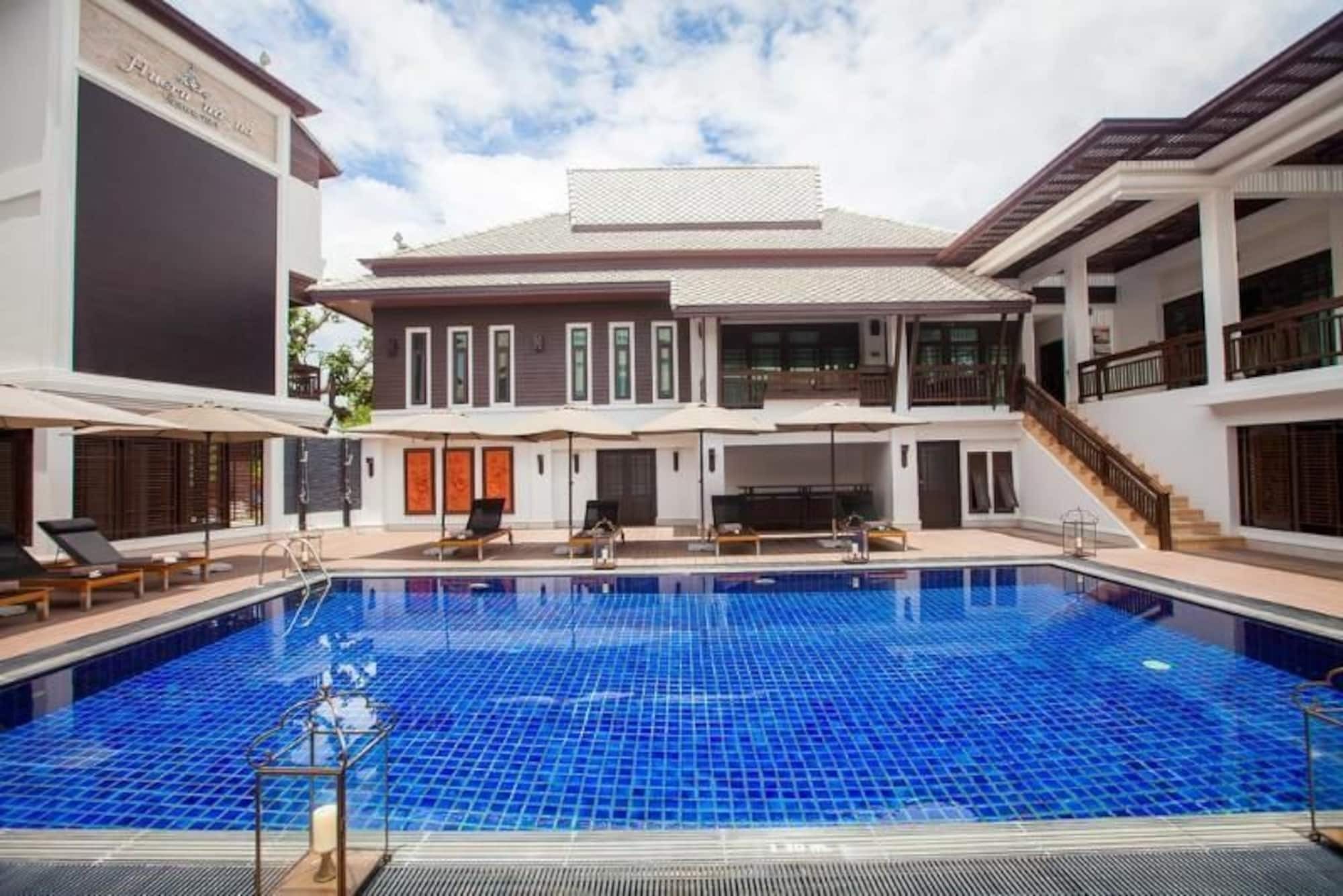 Huernnana Boutique Hotel Phrae Bagian luar foto